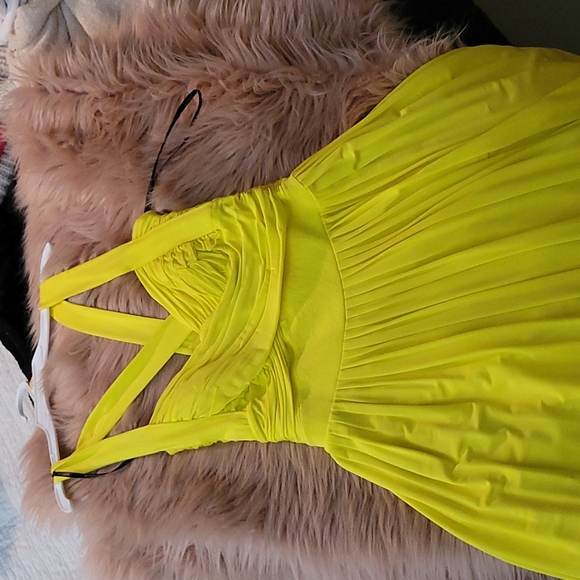 BEBE yellow dress Size Small - Picture 12 of 13